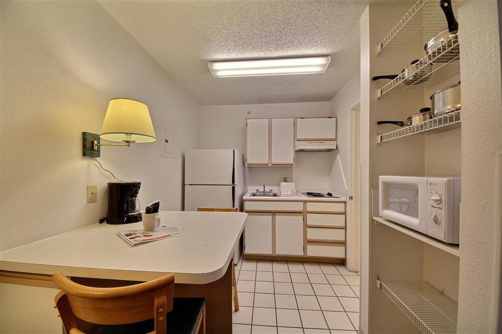 Studio 6-San Antonio, Tx - Medical Center Phòng bức ảnh